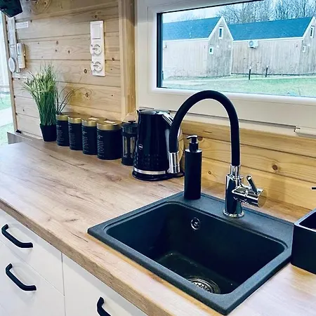 Tiny House Village Grabce-Towarzystwo